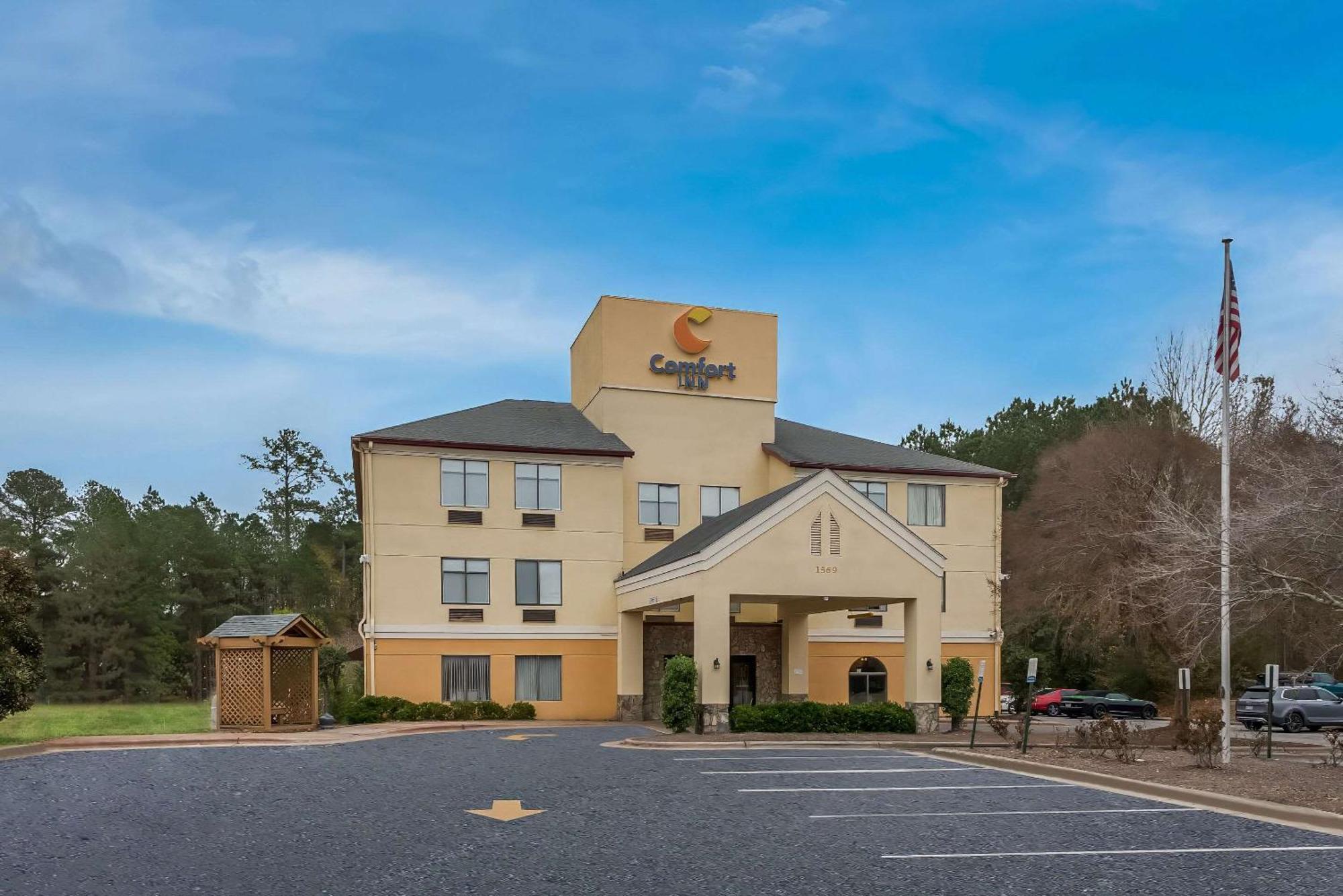 Comfort Inn Fayetteville I-95 Exteriér fotografie