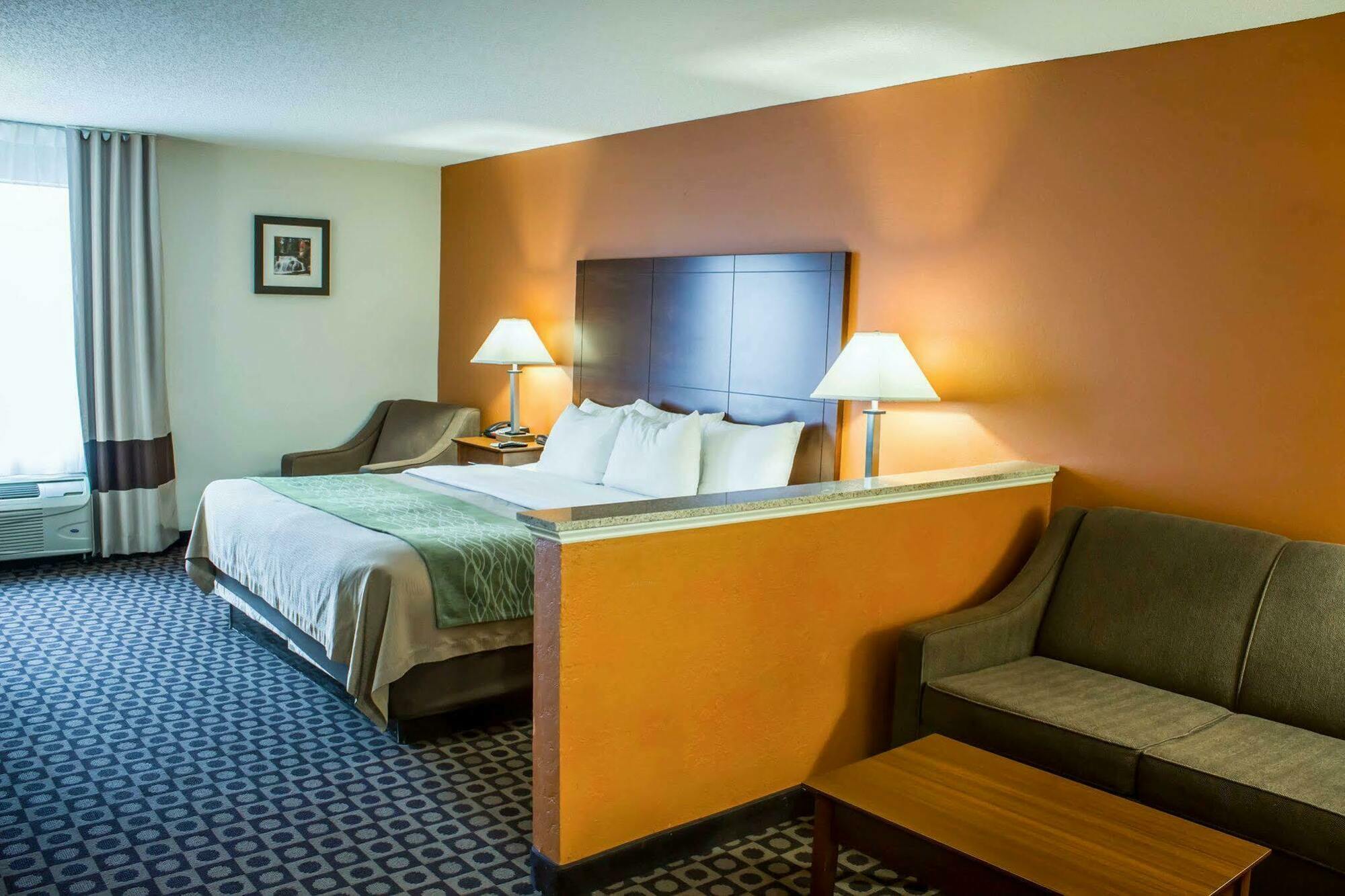Comfort Inn Fayetteville I-95 Exteriér fotografie